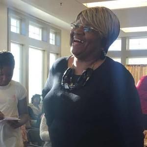 Meet your Posher, Carolyn